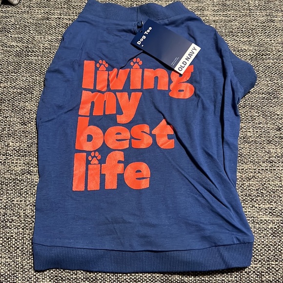 NWT Old Navy Living My Beat Life Dog Tee
